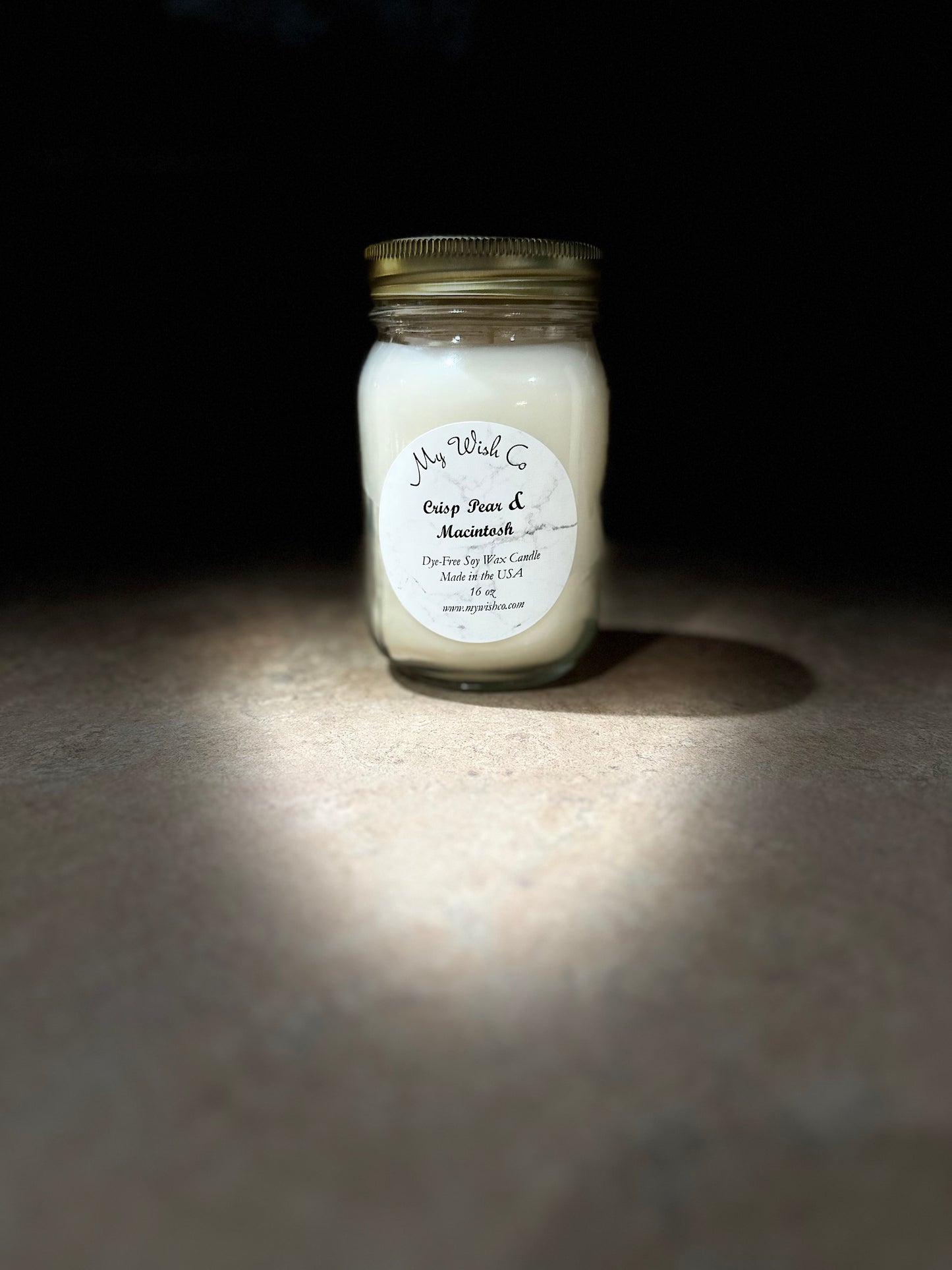 Crisp pear & Macintosh Apple Mason Jar on a marble table